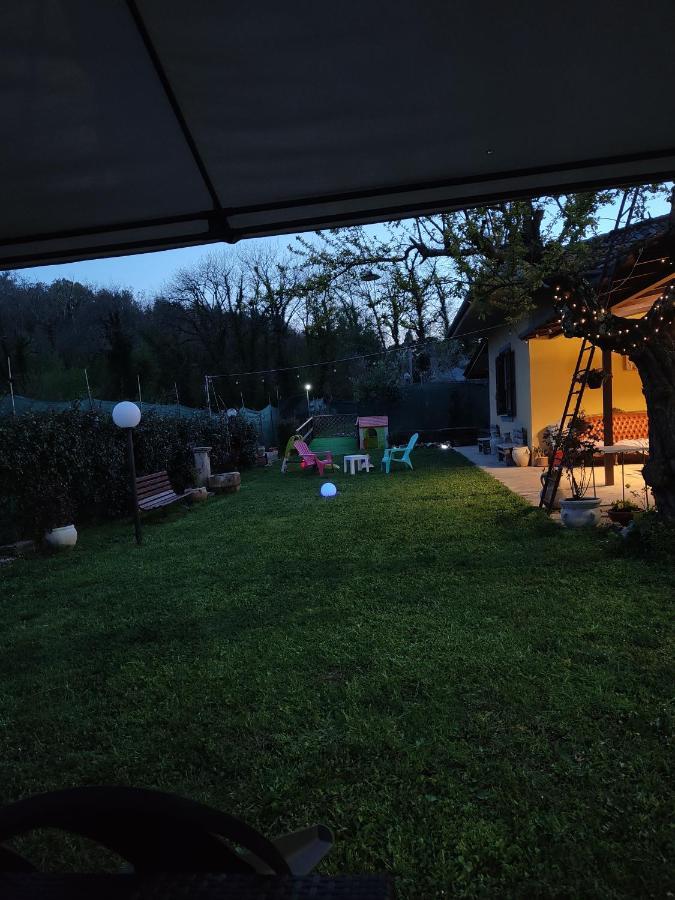Bed and Breakfast Casale Dei Ricordi Arce Exterior foto